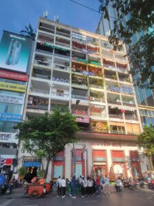 Coffee Apartments - Ho Chi Minh City - Dance Bachata Next Door @ Long Time Square