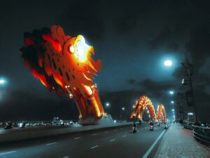Salsa in Da Nang Vietnam - Dragon Bridge